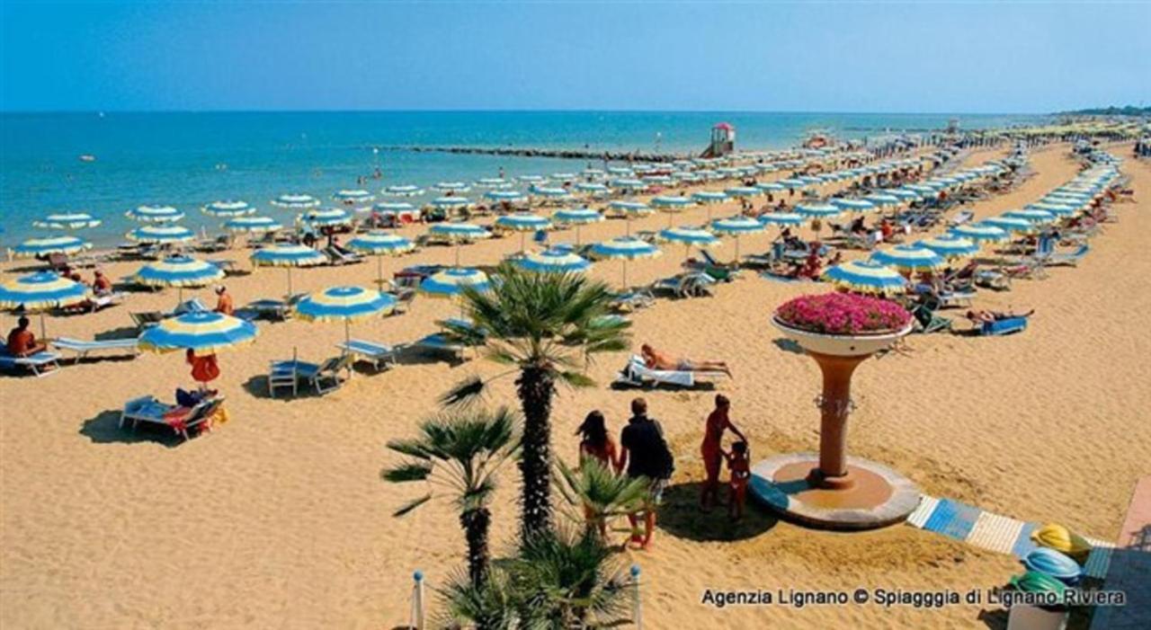 Lignano Close To The Beach Lignano Sabbiadoro Kültér fotó